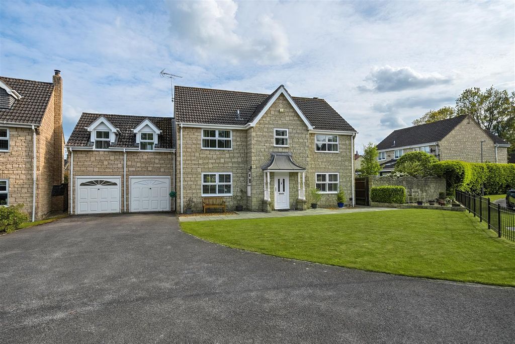 Property photo 1 of 21 2-681B8Fe9Dd21E-1282483-Arw-2.Jpg