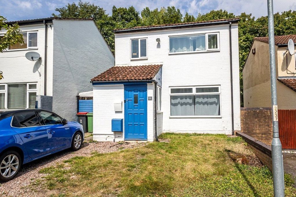 Property photo 1 of 25 Picture No. 32