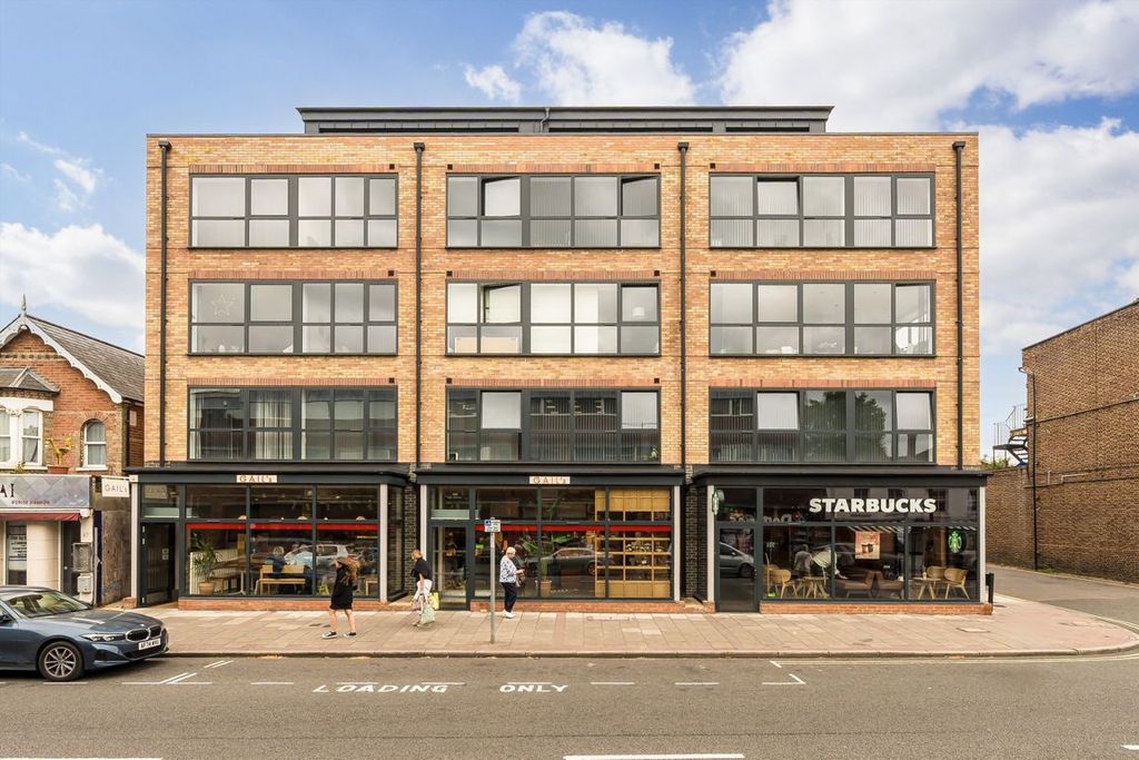 Property photo 1 of 4