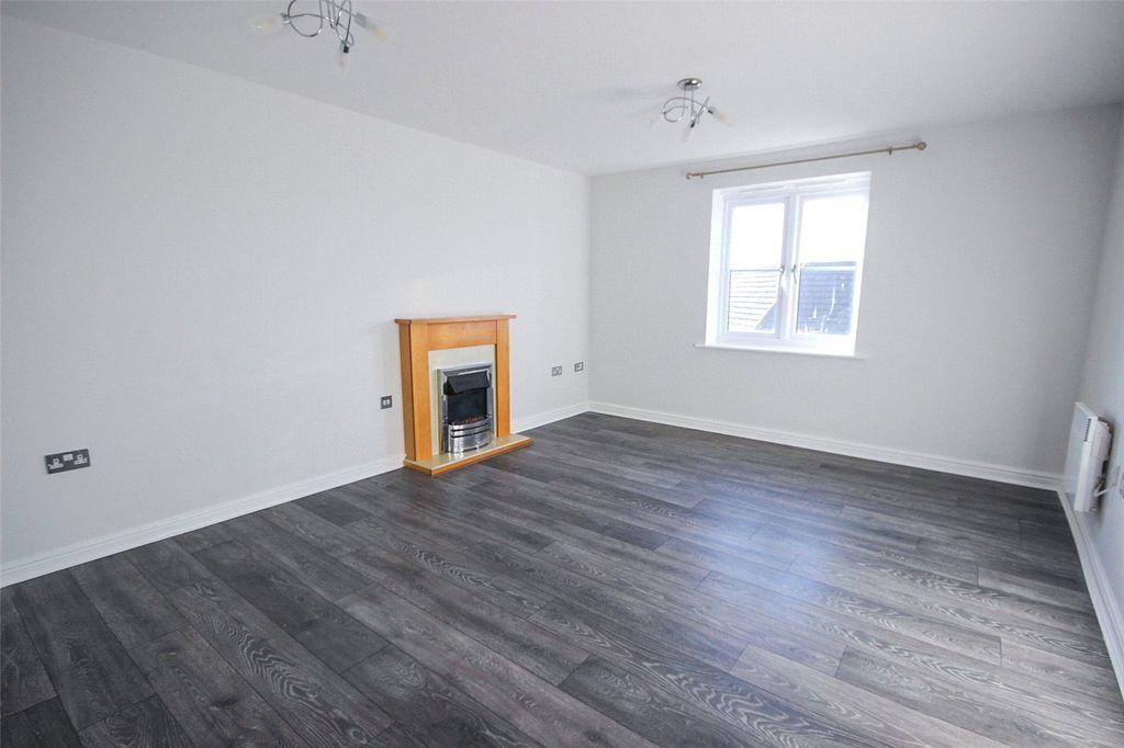 Property photo 2 of 15 Picture No. 08