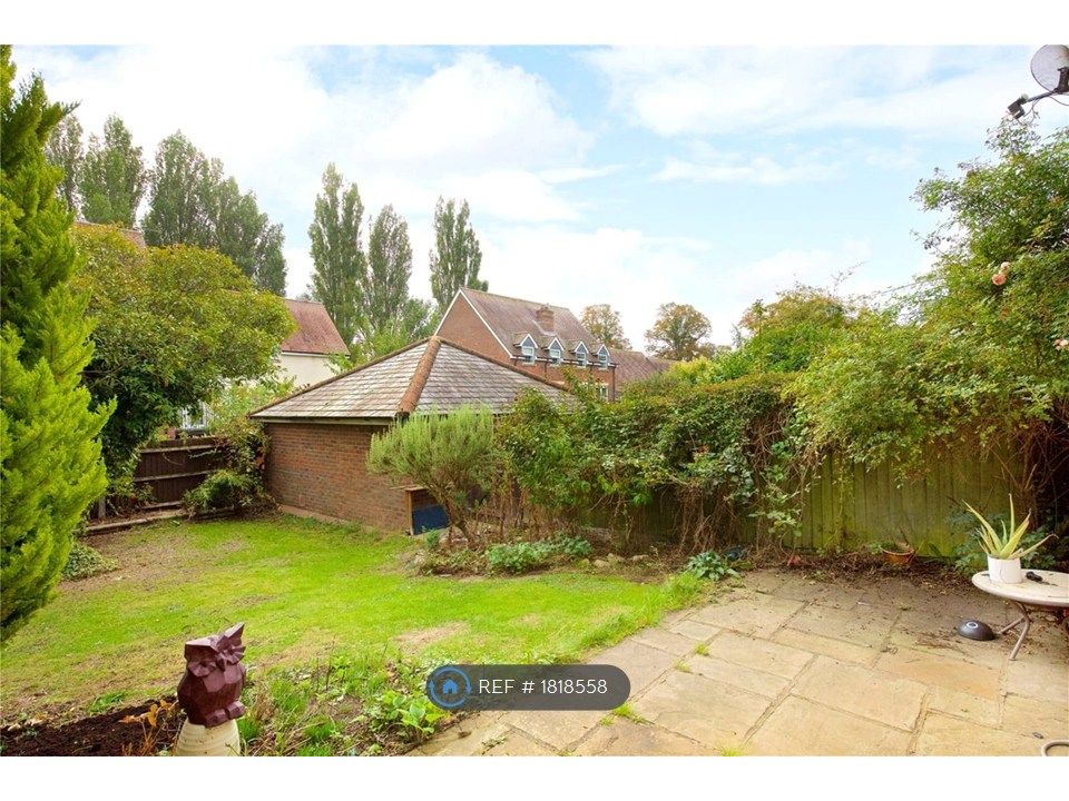 Property photo 3 of 31