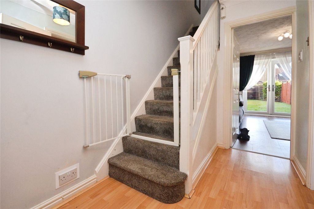 Property photo 2 of 14 Picture No. 18