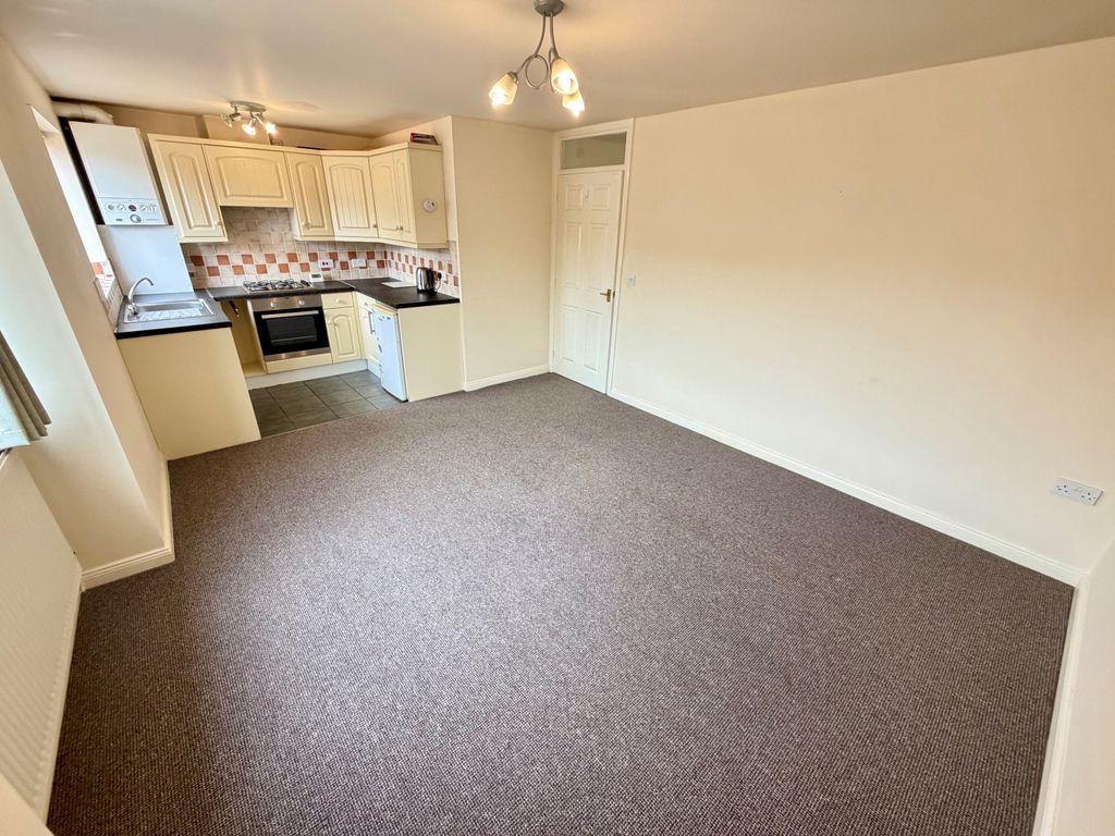 Property photo 3 of 7
