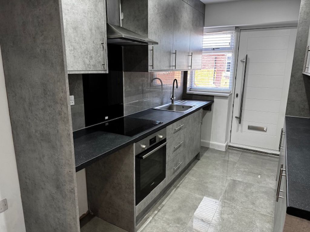 Property photo 3 of 18 Photo 15