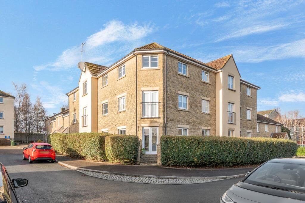 Property photo 2 of 11