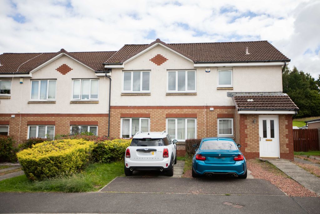 Property photo 1 of 39