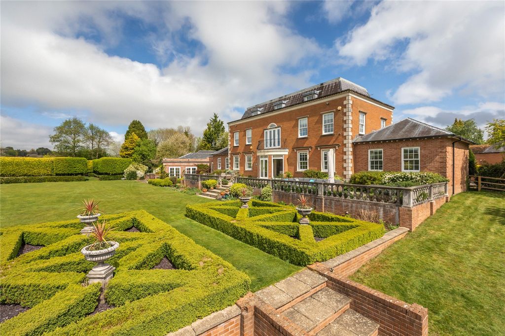 Property photo 1 of 23 Rear Aspect