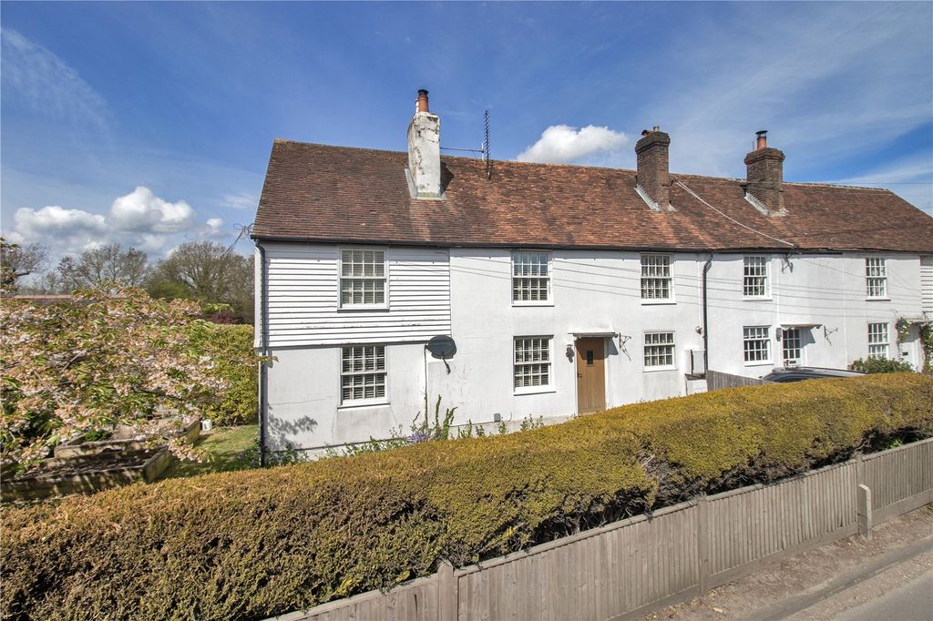 Property photo 1 of 21 Lyndhurst