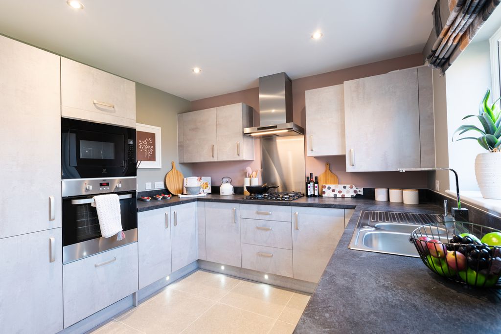 Property photo 1 of 16 Showhome Photography