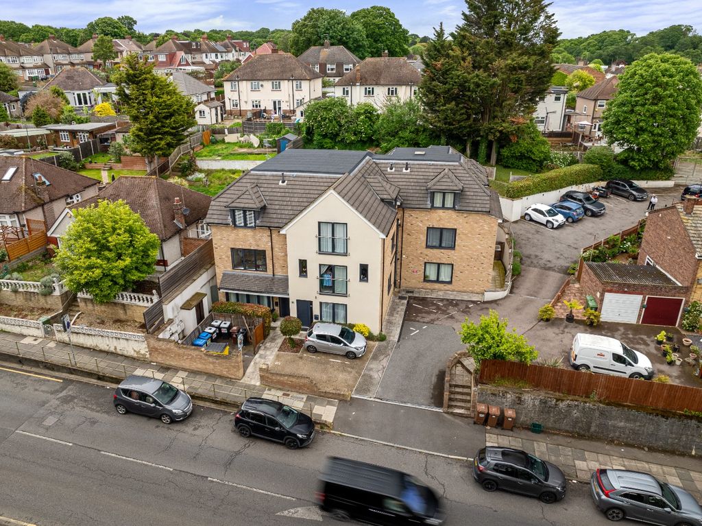 Property photo 1 of 13 3265620