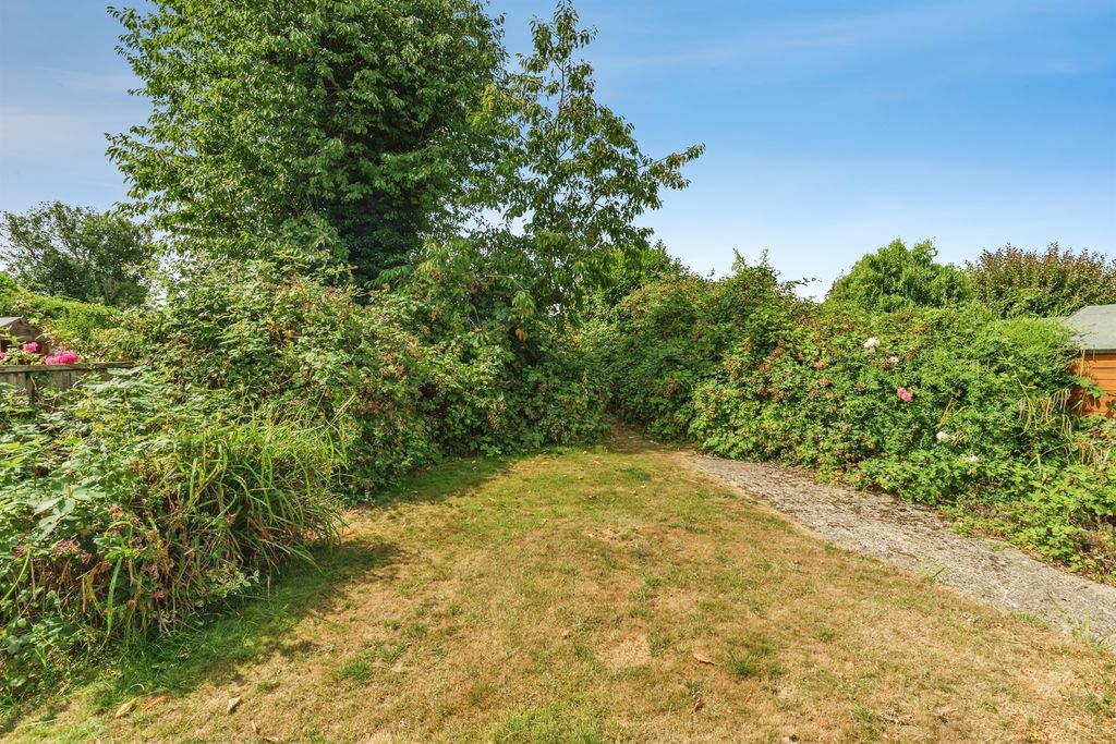 Property photo 3 of 13