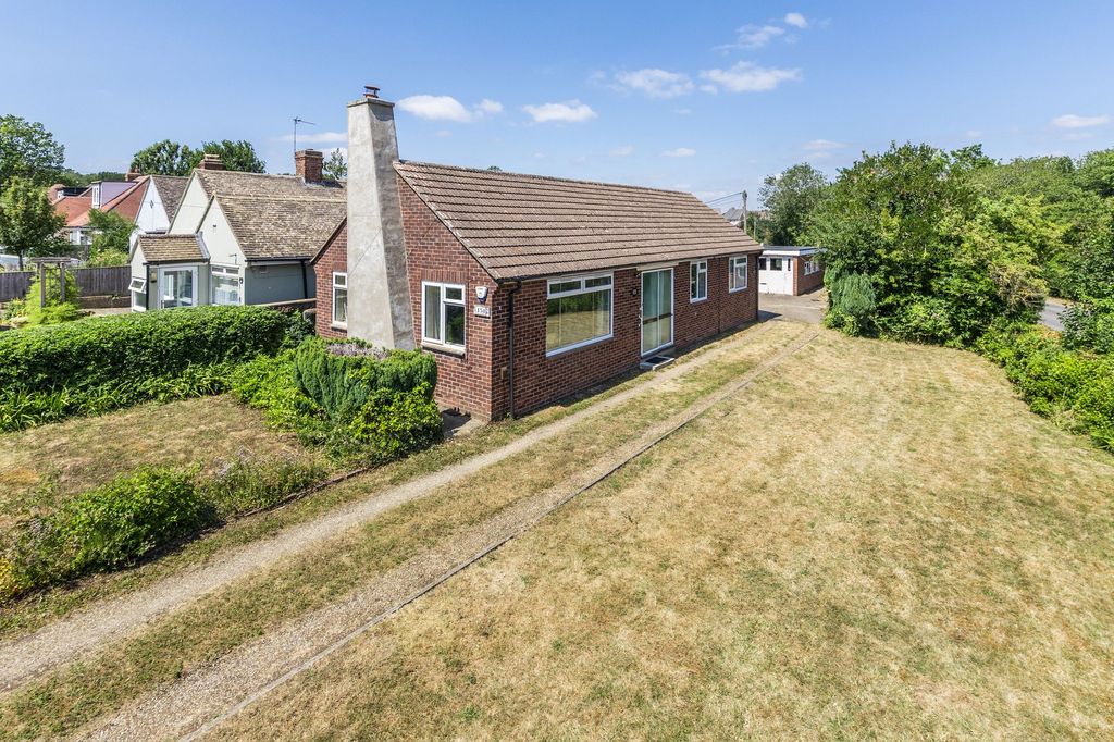 Property photo 1 of 18