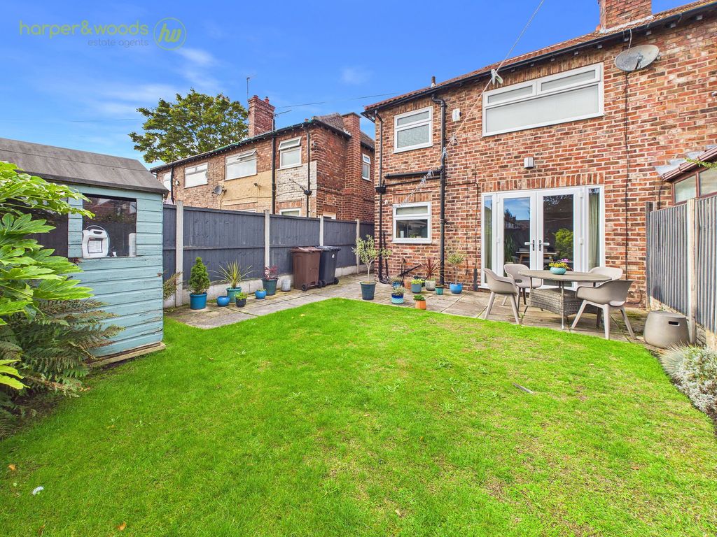 Property photo 3 of 28