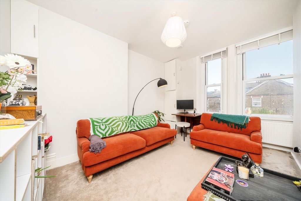 Property photo 2 of 4