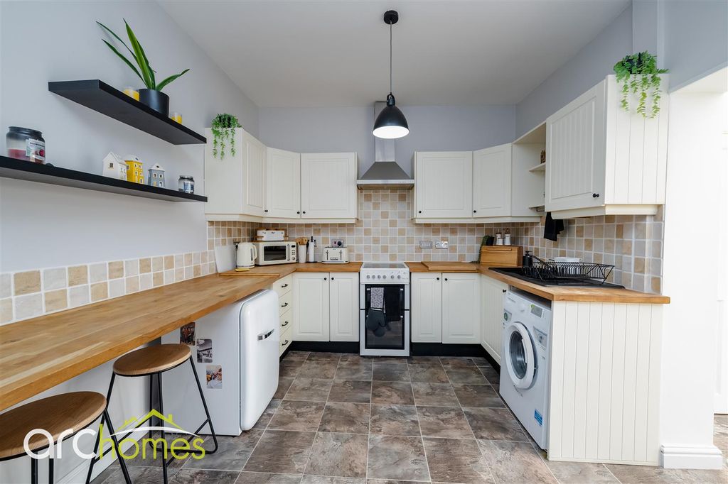 Property photo 3 of 18 Dsc07155-Edit.Jpg