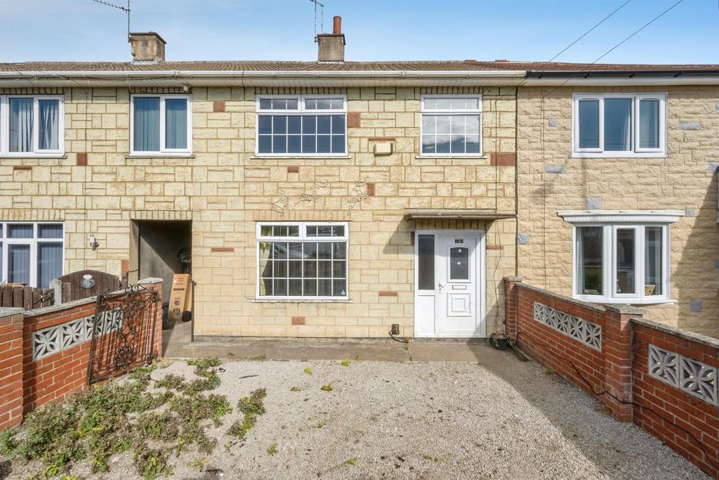 Property photo 1 of 18