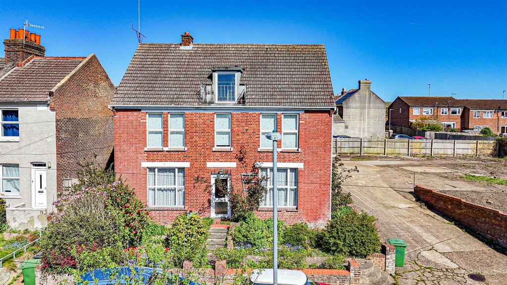 Property photo 1 of 26 Dji_20260407144757_0071_D.Jpg