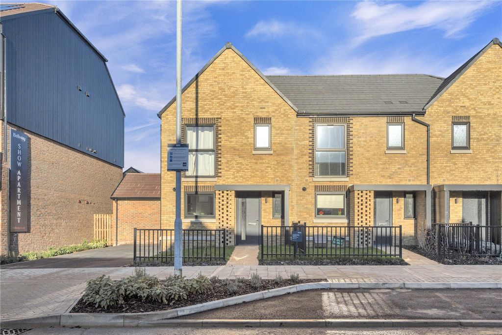 Property photo 1 of 27 External