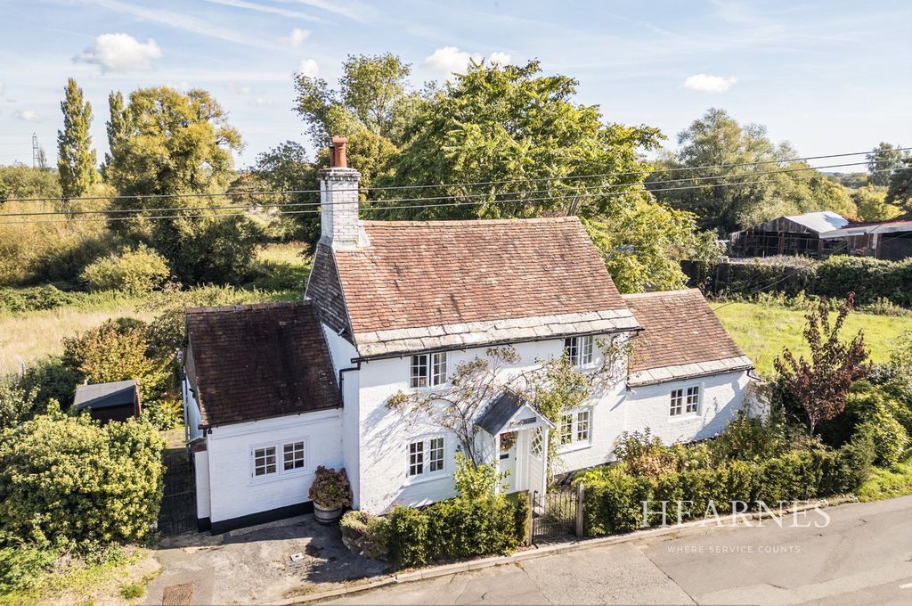 Property photo 1 of 21