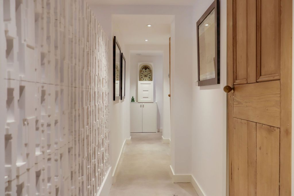 Additional image 11 of 5 bed semi-detached house for saleHampton Court Road, East Molesey KT8