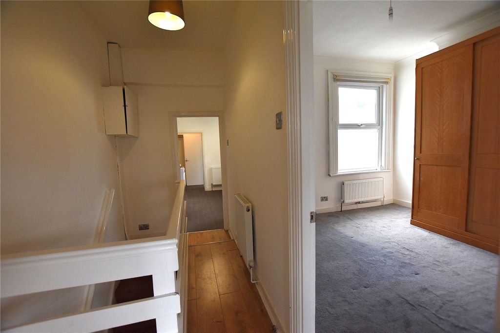 Property photo 3 of 19 Picture No. 26