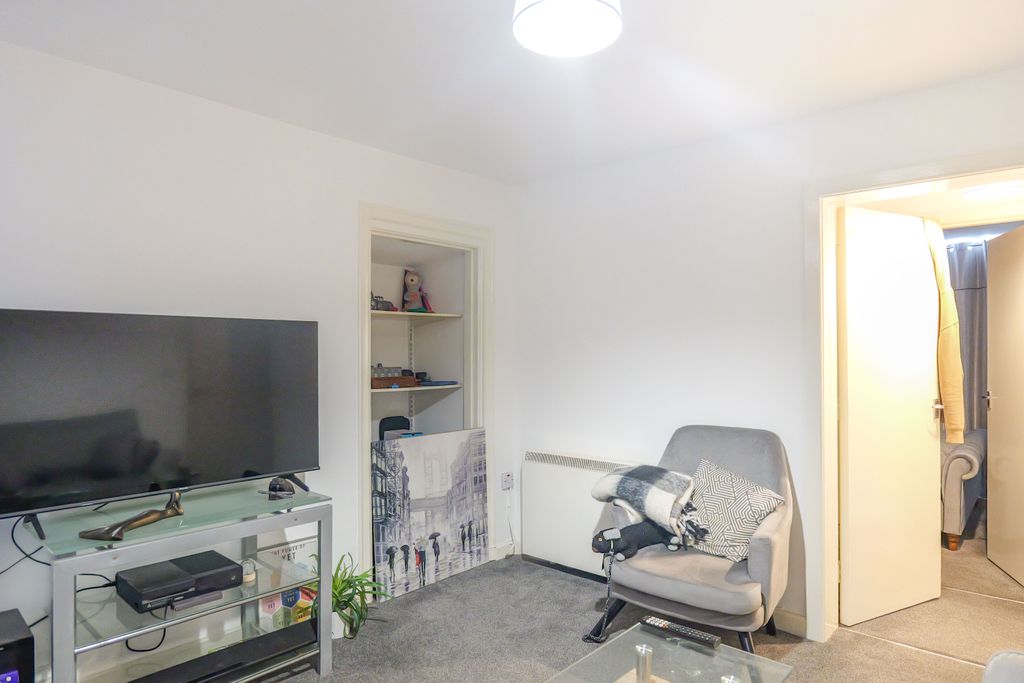 Property photo 3 of 26