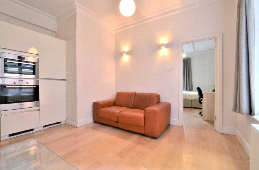 Property photo 3 of 11 Picture No. 02