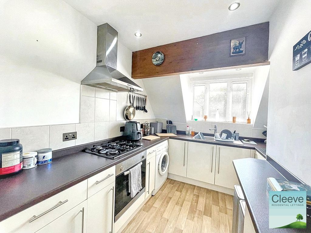Property photo 2 of 8 887522c9-c01F-4ee0-A6ee-9842Ac1Ced90(2)