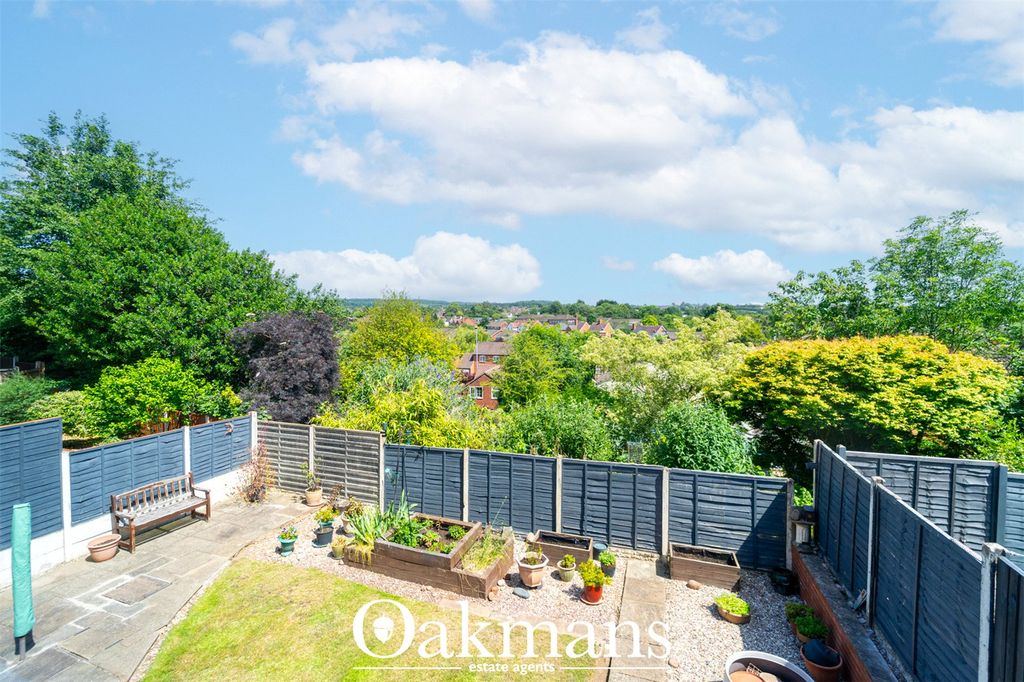 Property photo 2 of 19 Picture No. 24