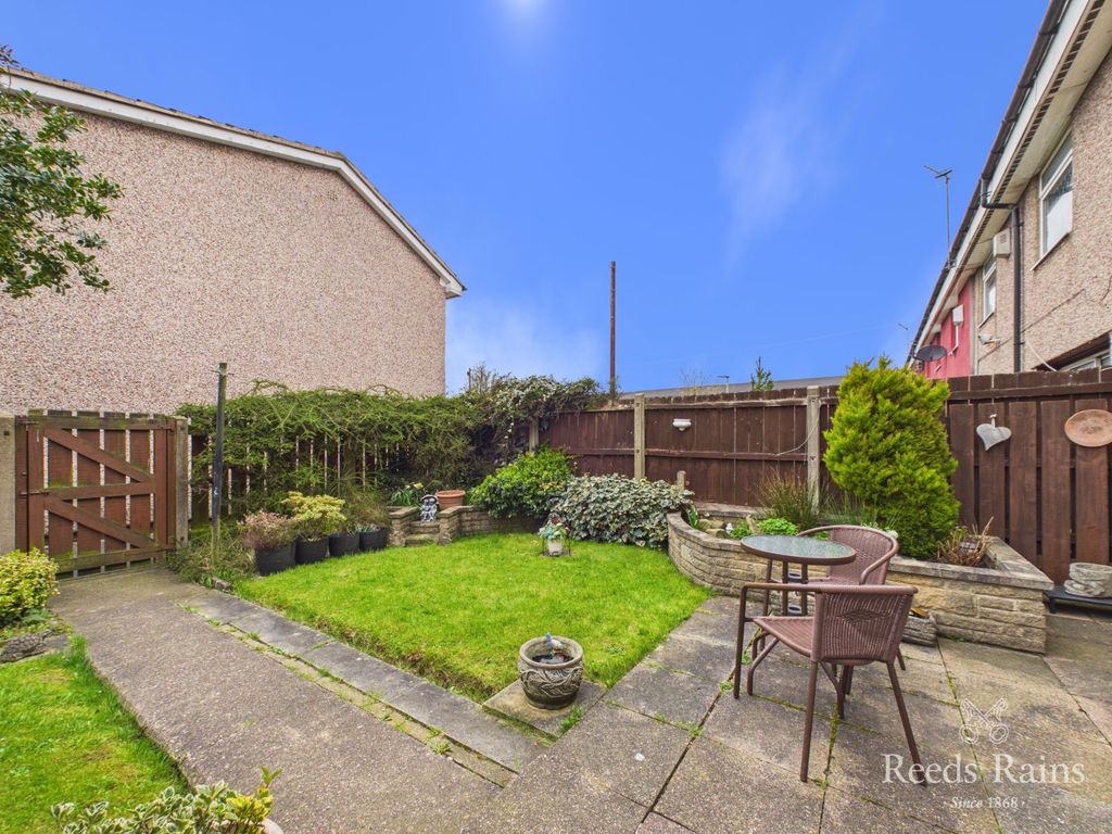 Property photo 2 of 16 Rear Garden