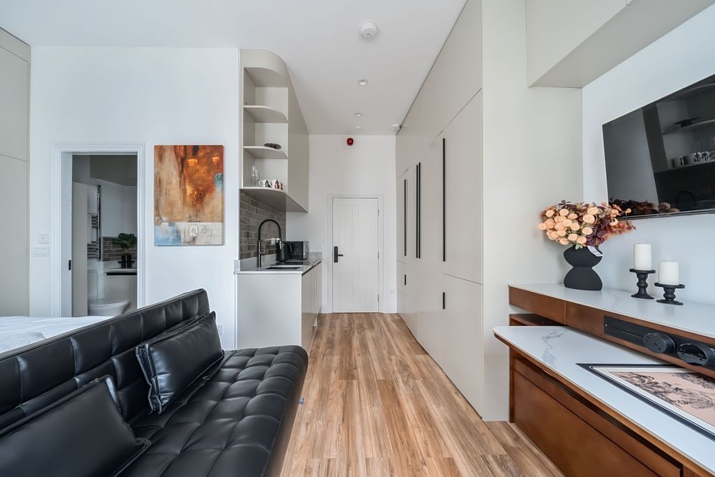 Property photo 2 of 14 1248239 (3)
