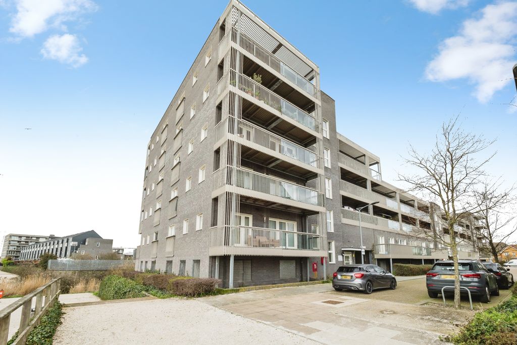 Property photo 1 of 15