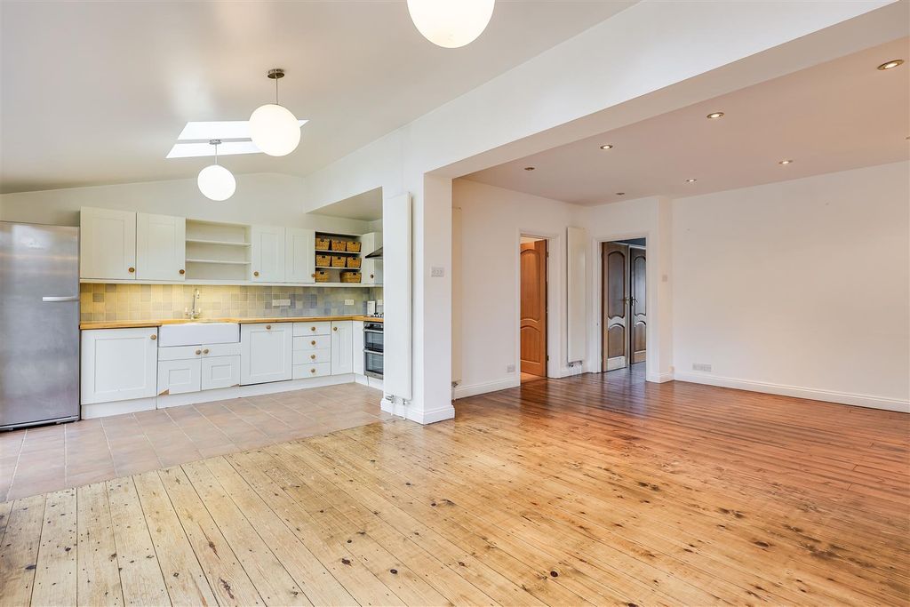 Property photo 3 of 25 Img_0456.Jpg