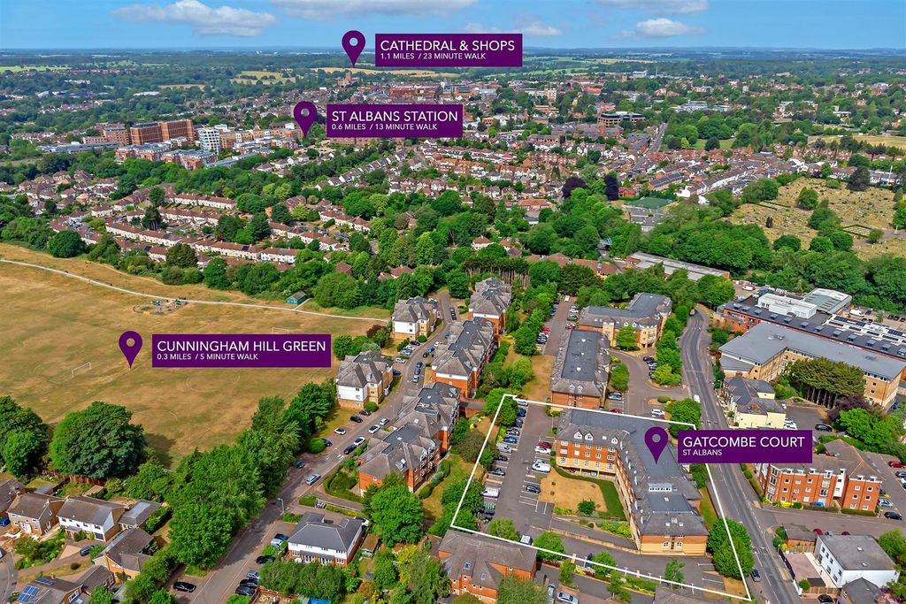 Property photo 1 of 20 43Gatcombecourt-1.Jpg