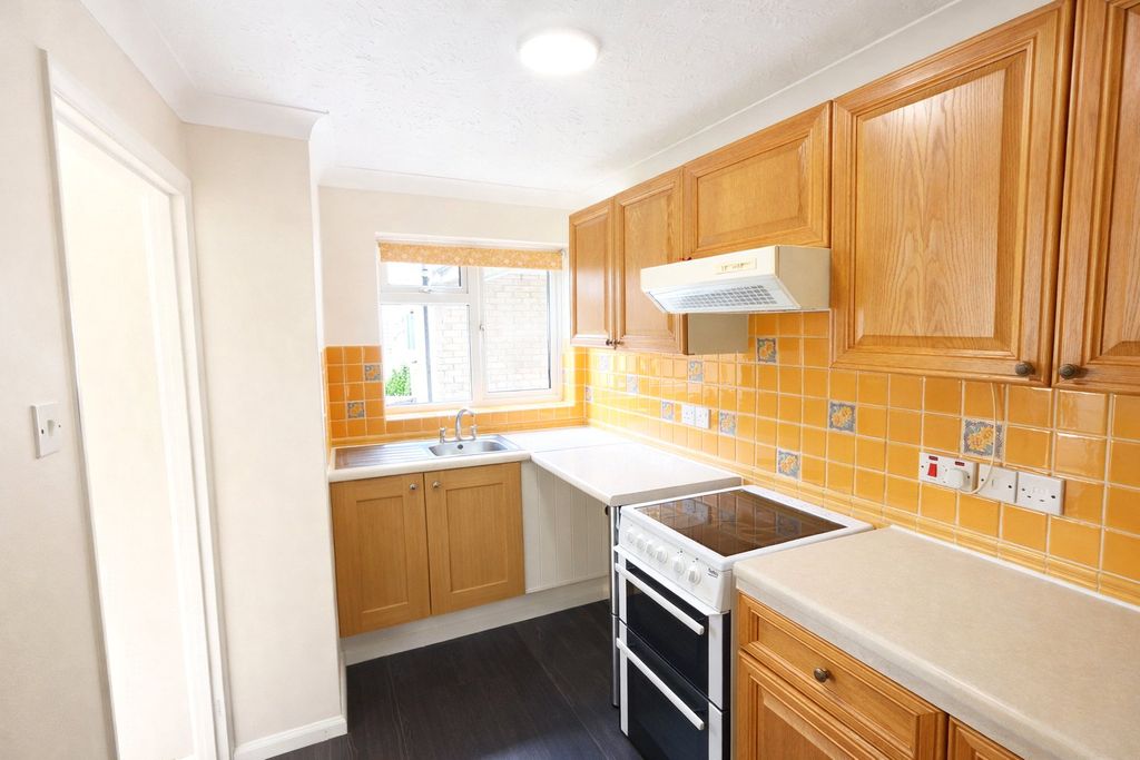 Property photo 3 of 12 Picture No. 30