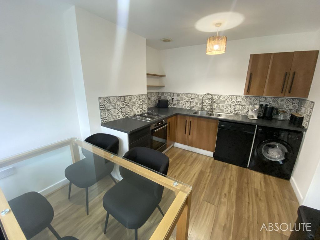 Property photo 2 of 15 Kitchen/Diner