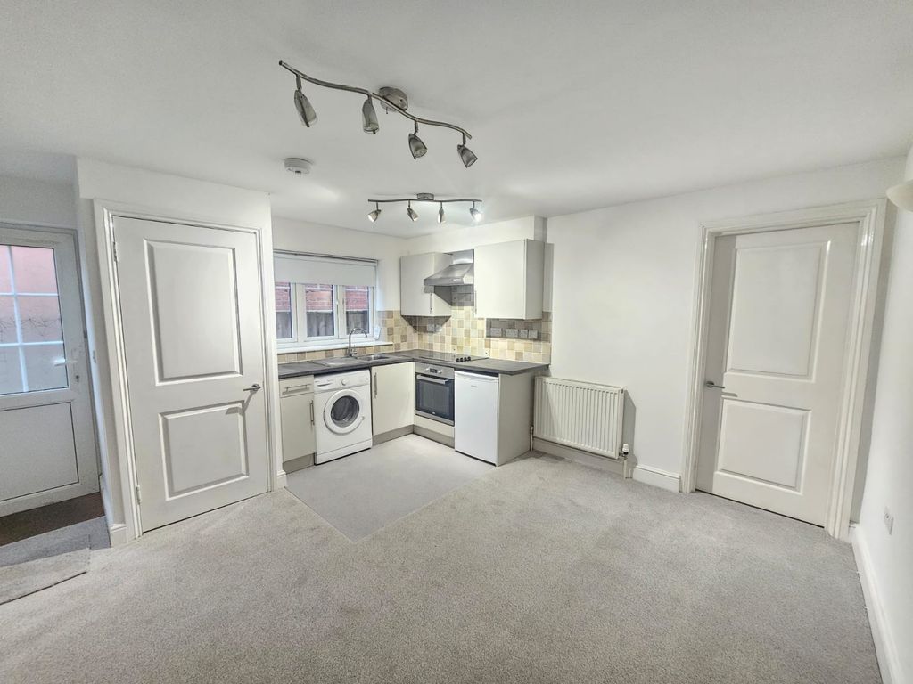 Property photo 1 of 5 Image