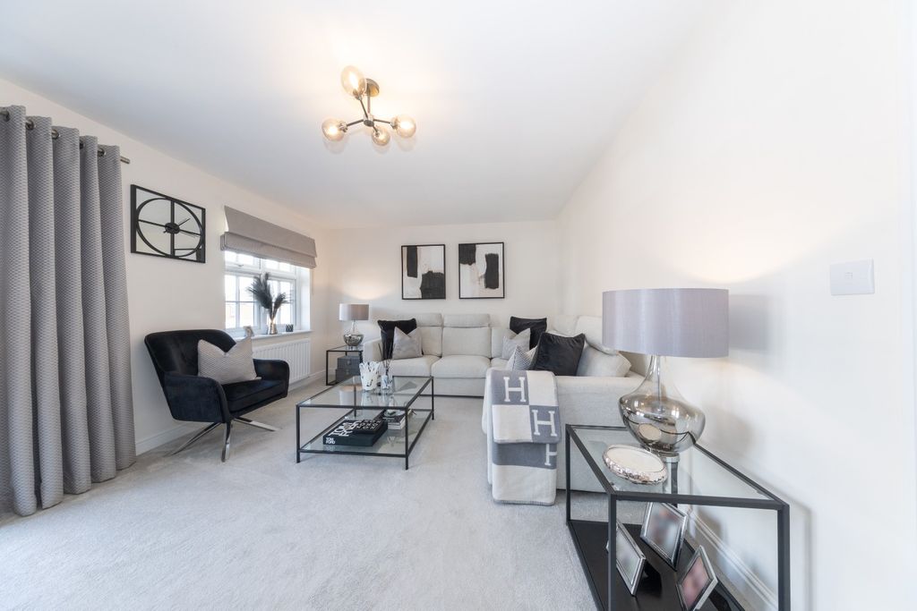 Property photo 3 of 22 4109953