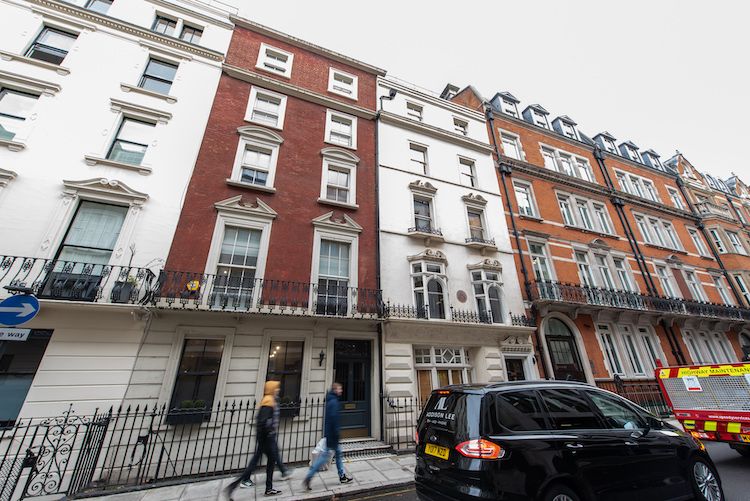 Property photo 1 of 4