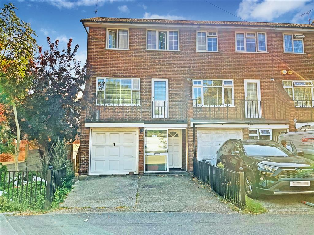 Property photo 1 of 3