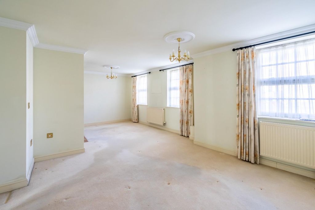 Property photo 3 of 11 38Bd-3.Jpg