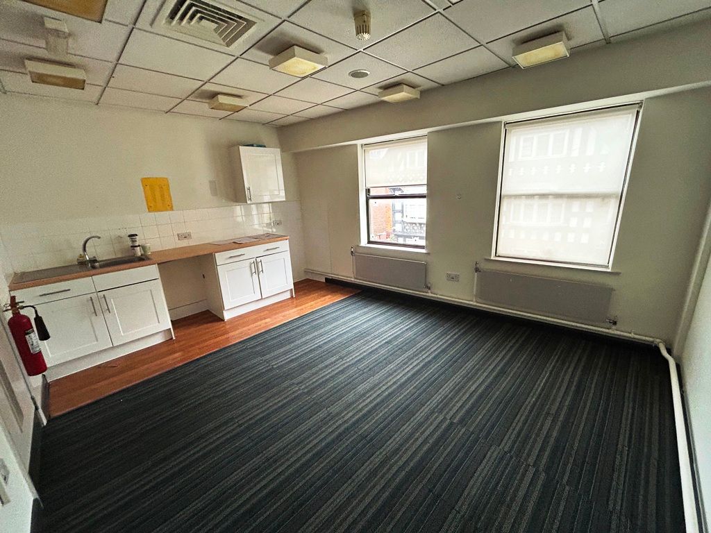 Property photo 3 of 4