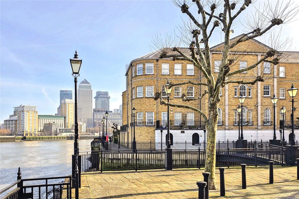 Property photo 1 of 22 Picture No. 23