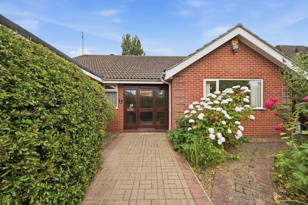Property photo 1 of 18 Picture No. 14