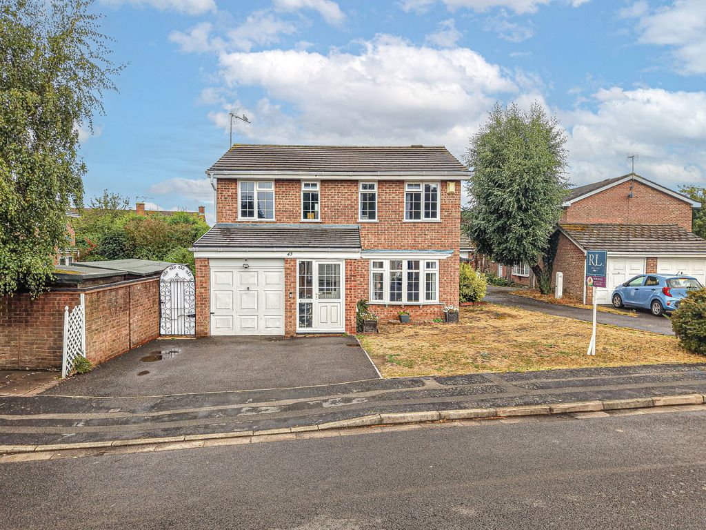 Property photo 1 of 24