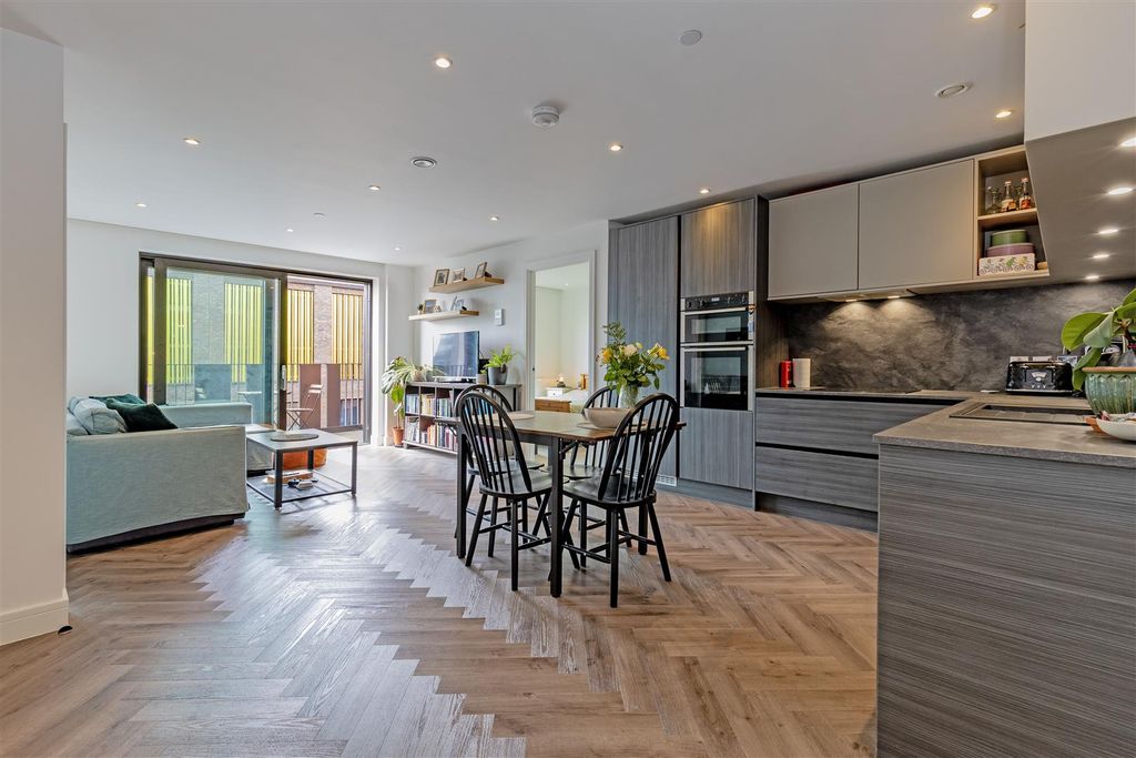 Property photo 2 of 18 Reception Room-1.Jpg