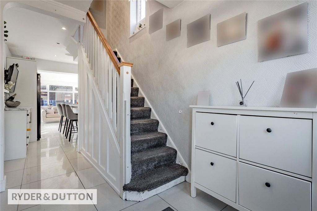 Property photo 3 of 23 Hallway