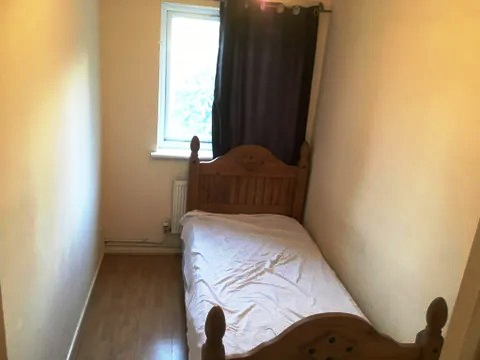 Property photo 3 of 4