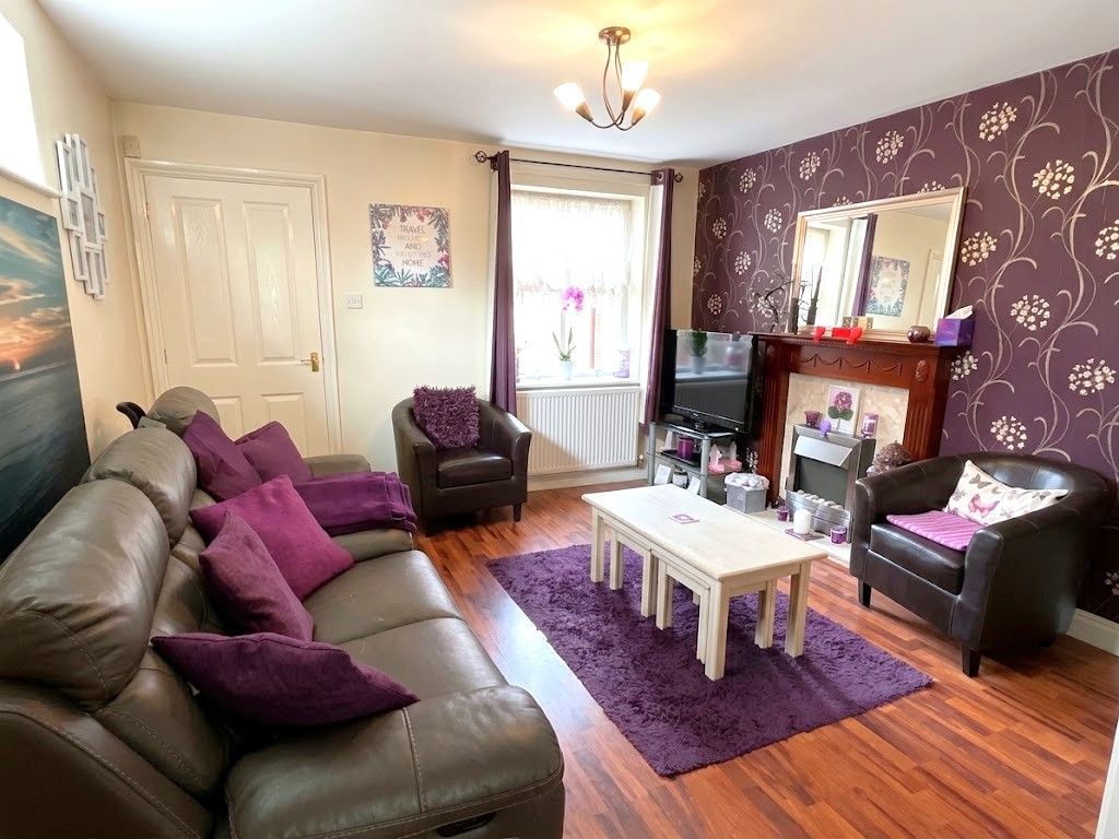 Property photo 3 of 9