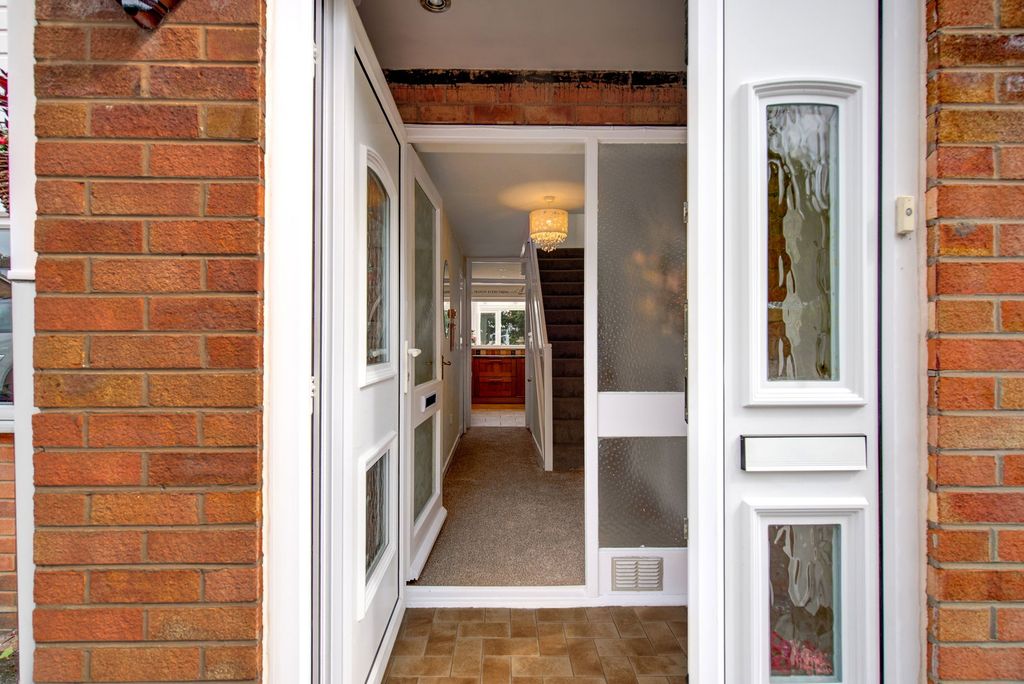 Property photo 2 of 45